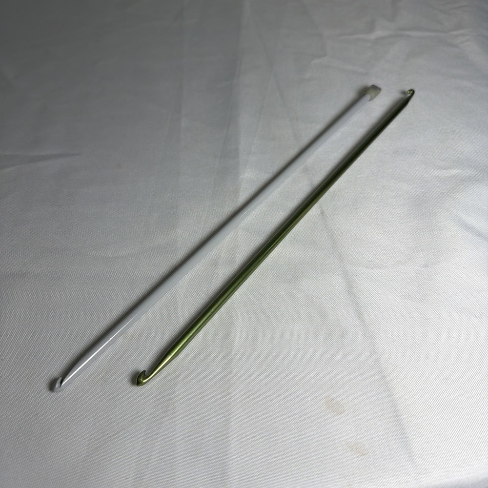 Vintage Lot Of 2 Aluminum Afghan Crochet Hooks, 1 Double Ended